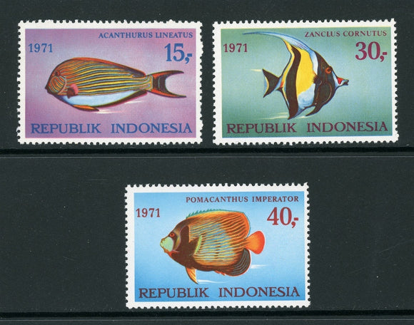 Indonesia Scott #810-812 MNH Fish FAUNA CV$22+