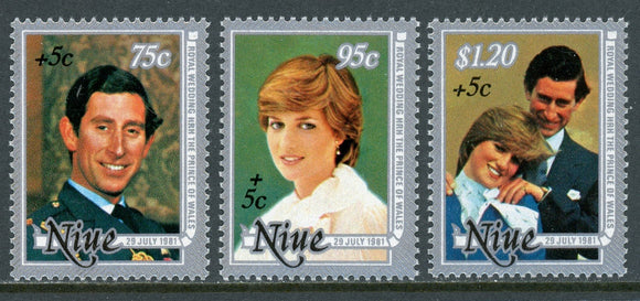 Niue Scott #B52-B54 MNH Prince Charles Lady Diana Wedding CV$3+ 396301