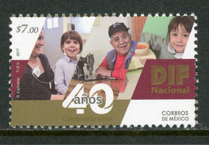 Mexico Scott #3076 MNH Family Development $$