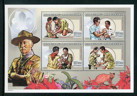 Malagasy Republic Scott #1464 MNH S/S 1999 Scouting $$ 442141