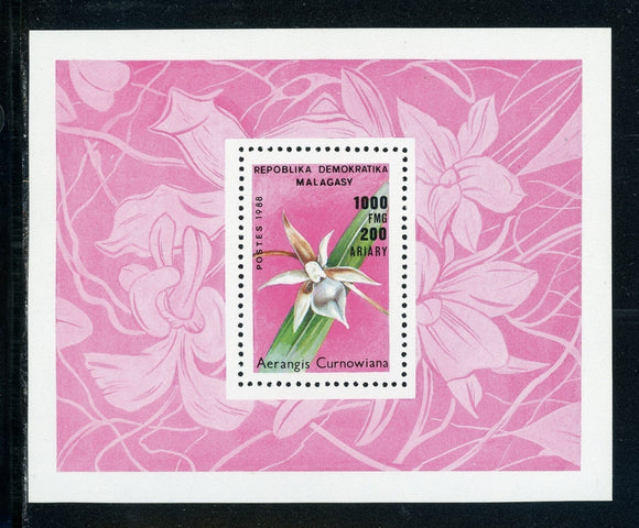 Malagasy Republic Scott #915 MNH S/S Flora/Flowers Orchids CV$3+