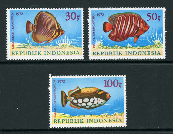 Indonesia Scott #834-836 MNH Fish FAUNA CV$25+