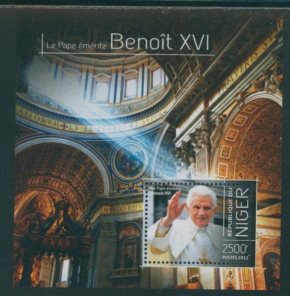 Niger Scott #1373 MNH S/S 2013 Pope Emeritus Benedict XVI CV$10+
