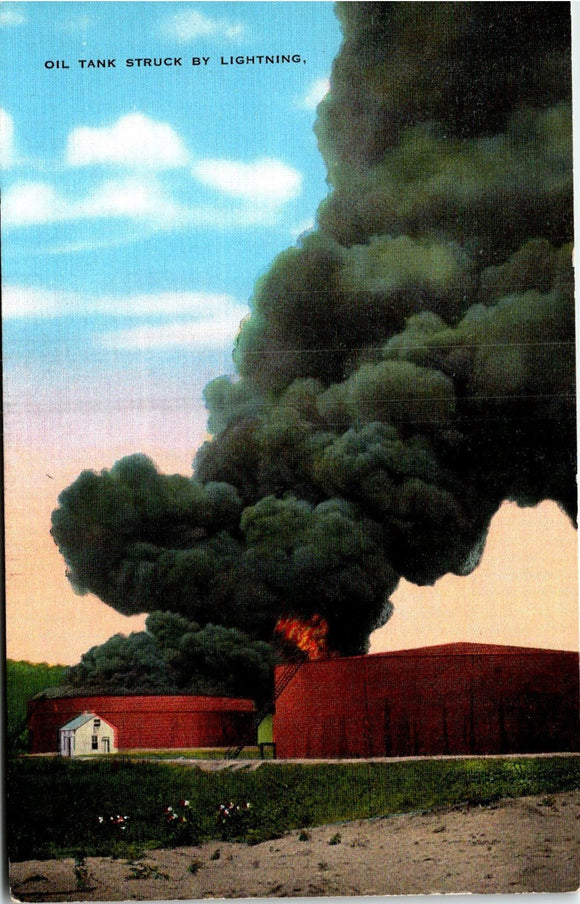 Postcard Oil Tank Struck by Lightning, unaddressed $$ 383295 ISH