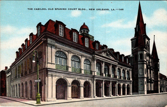 Postcard The Cabildo Court Building New Orleans LA, unaddressed $$ 383302 ISH