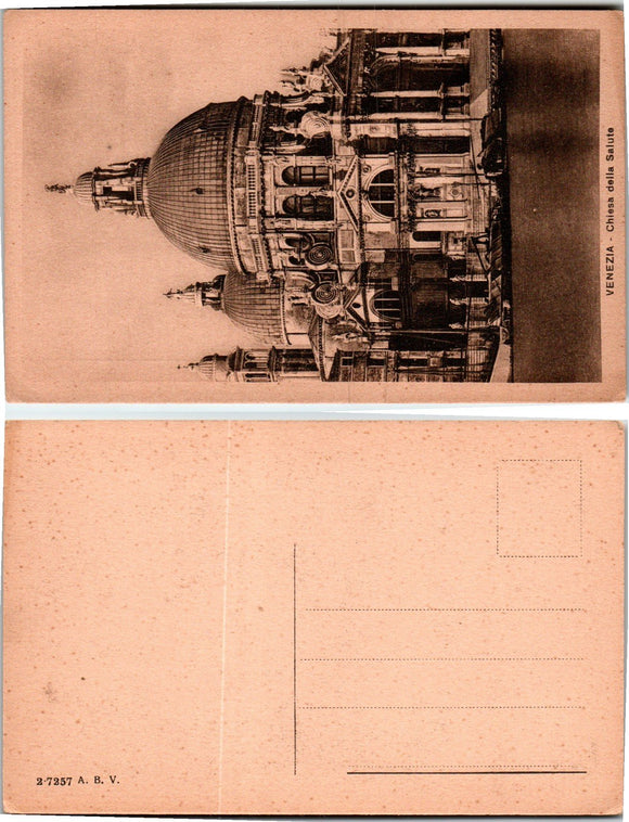 Postcard Italy, Basilica of the Salute Venice, unaddressed $$ 383351 ISH
