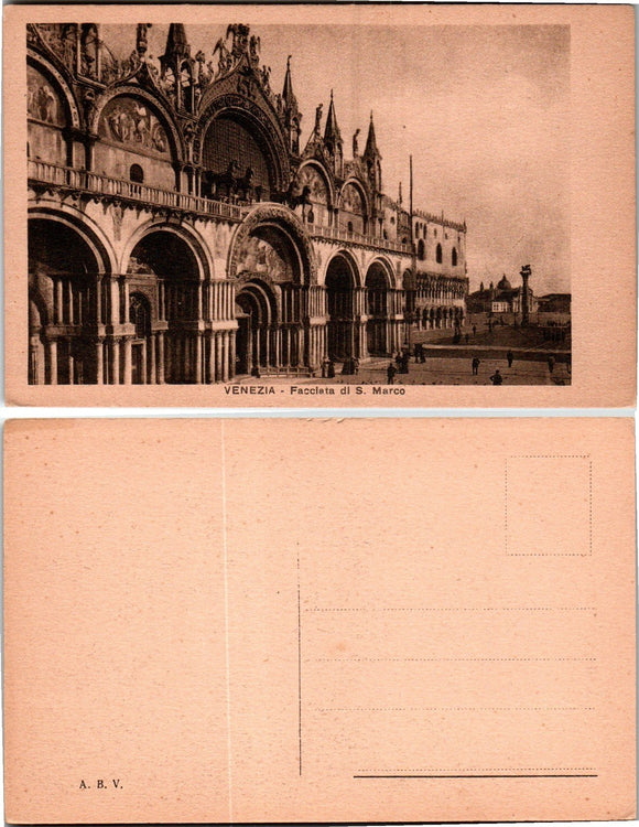 Postcard Italy, Face of St. Mark's Venice, unaddressed $$ 383353 ISH
