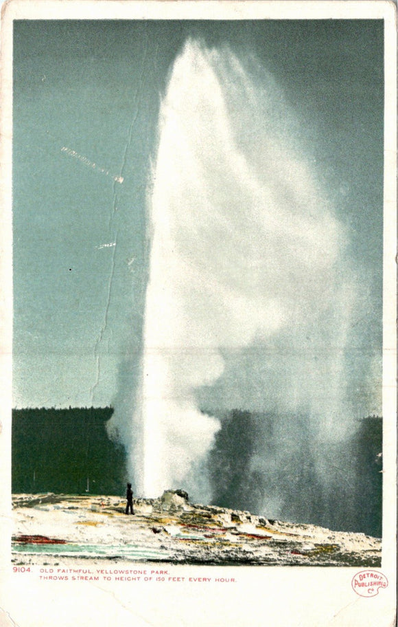 Postcard Old Faithful Yellowstone National Park unaddressed $$ 383998 ISH