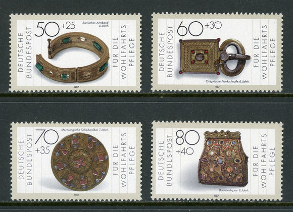 Germany Scott #B658-B661 MNH Gold and Silver Artifacts CV$4+ 435136