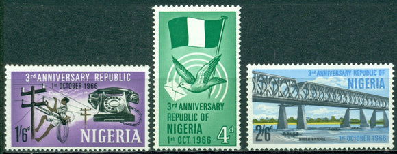 Nigeria Scott #201-203 MNH 3rd Anniversary of the Republic $$